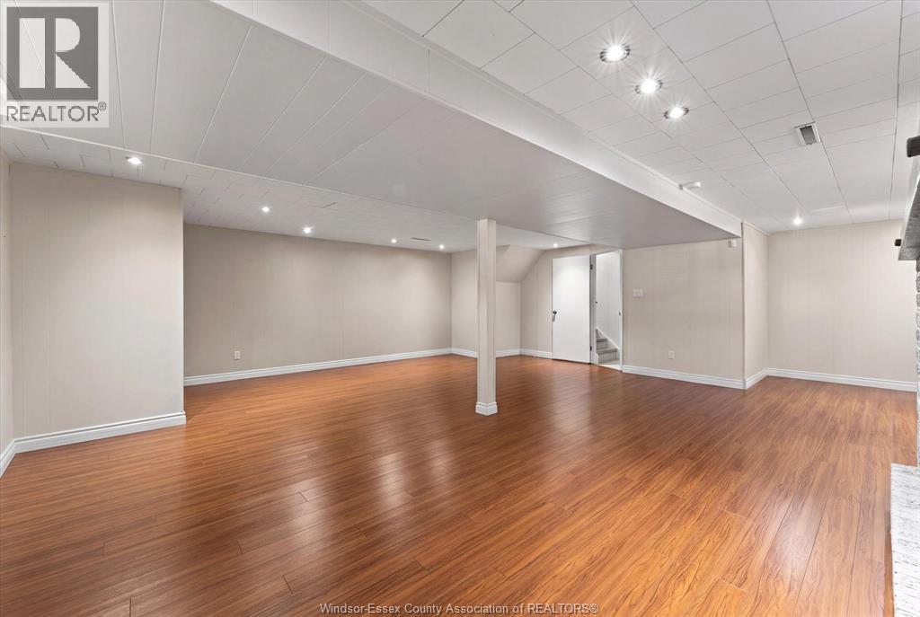 321 Betty DRIVE - Image 23