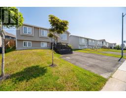 79 Brougham Drive thumbnail 3