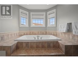 27 Mahogany Place thumbnail 27
