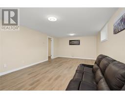 27 Mahogany Place thumbnail 31