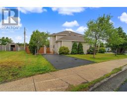 27 Mahogany Place thumbnail 40