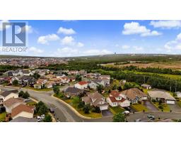 27 Mahogany Place thumbnail 45