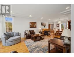 27 Mahogany Place thumbnail 5