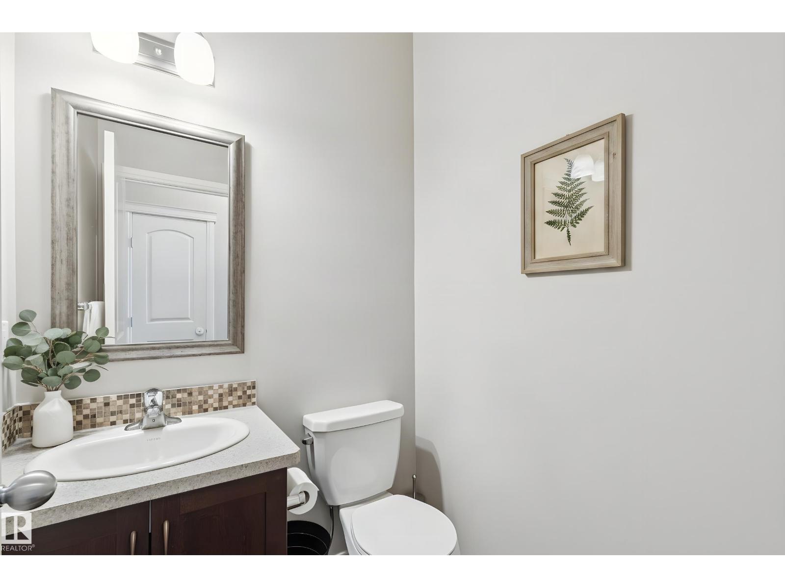 #12 18230 104A ST NW - 13