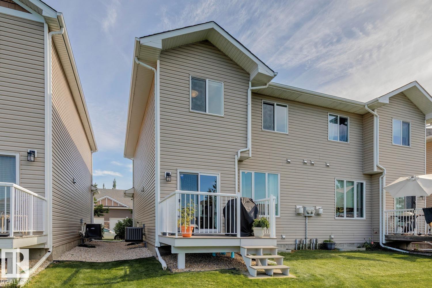 #12 18230 104A ST NW - 27