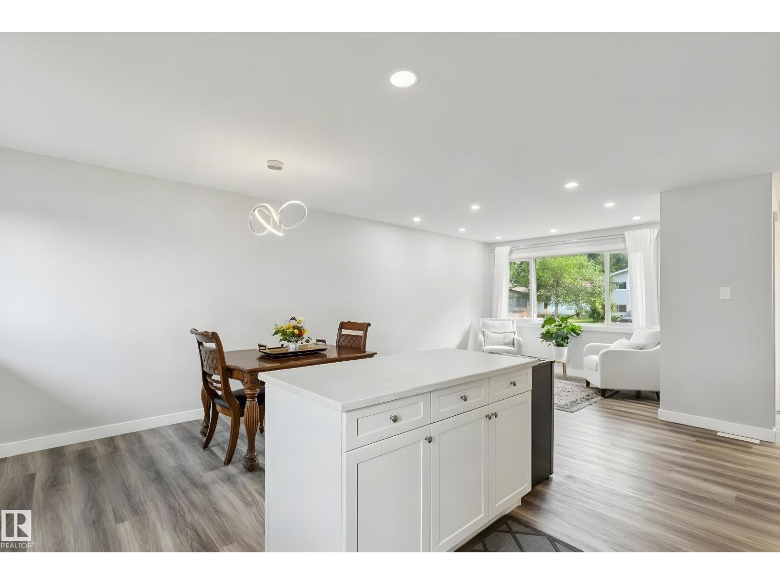 13428 117A AV NW - 10