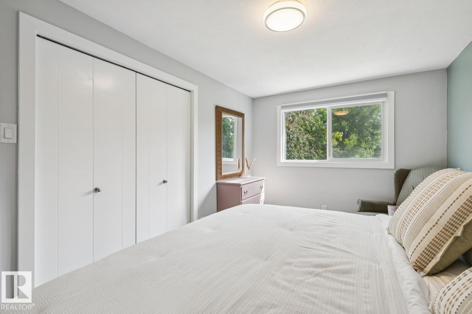 13428 117A AV NW - Image 12