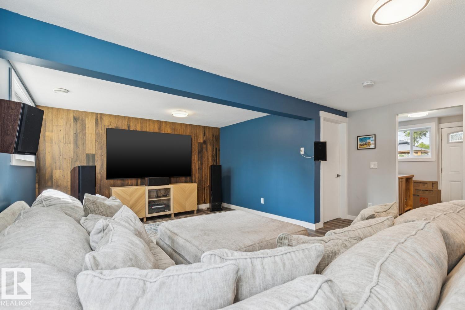 13428 117A AV NW - 17