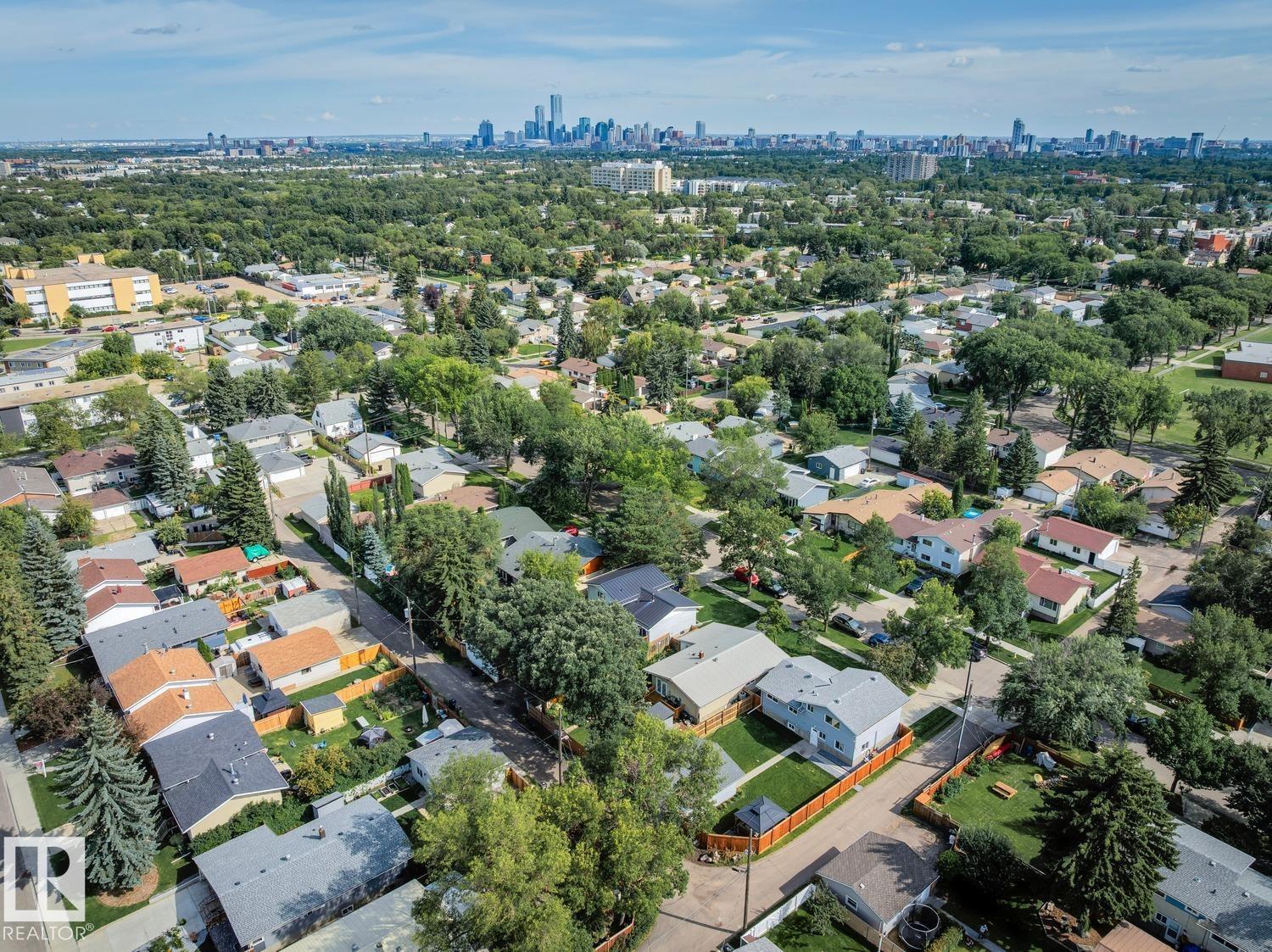 13428 117A AV NW - Image 34