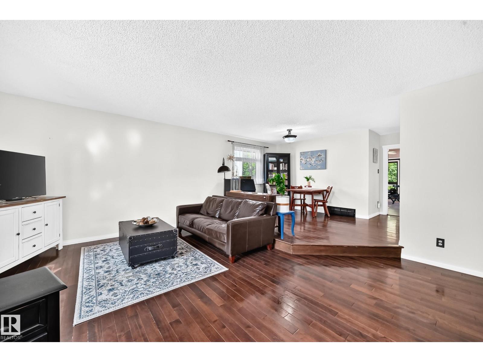 29 WINDERMERE CR - Image 13