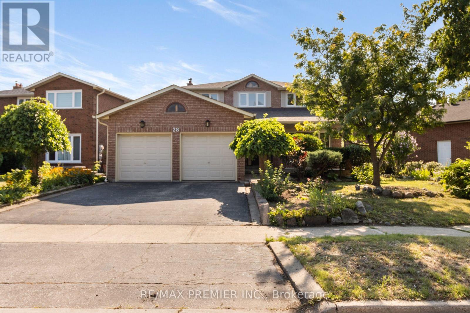 28 MAREVAN PLACE - 1