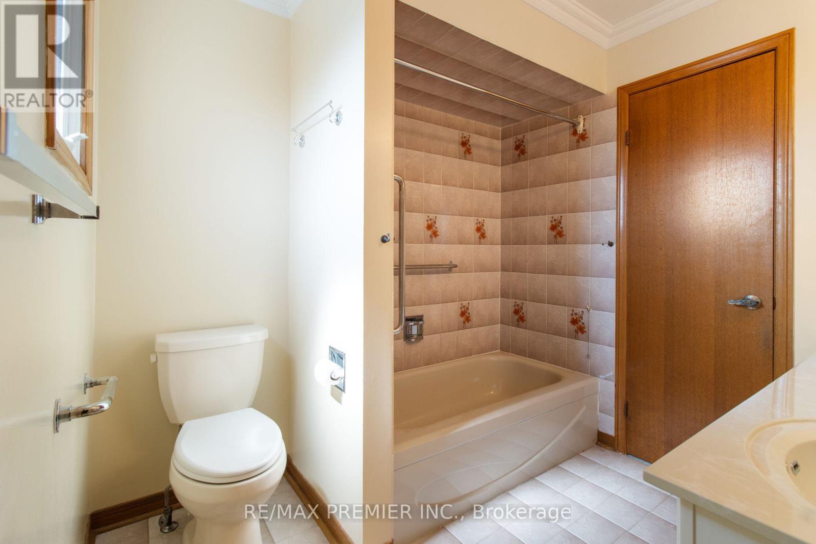 28 MAREVAN PLACE - Image 25