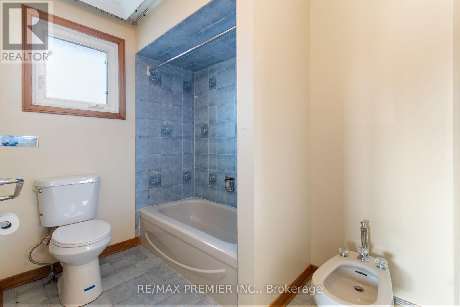 28 MAREVAN PLACE - Image 30