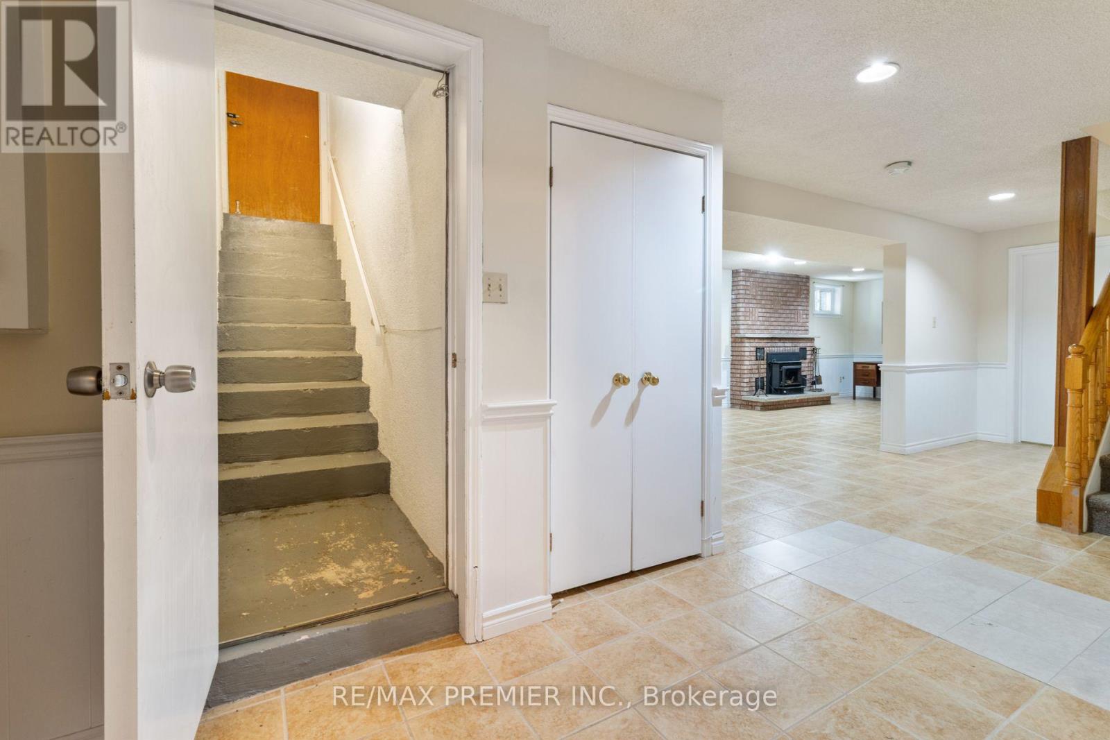 28 MAREVAN PLACE - Image 38