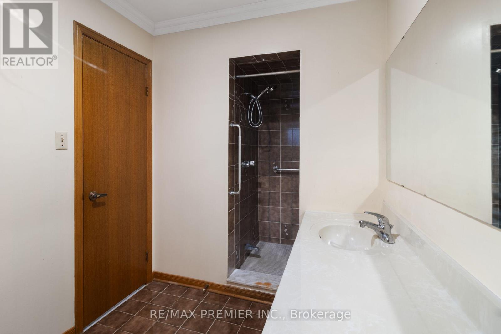 28 MAREVAN PLACE - Image 8