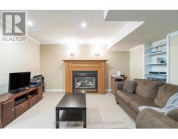 2122 Fern Glen Court, Severn, ON L3V0E8 Photo 31