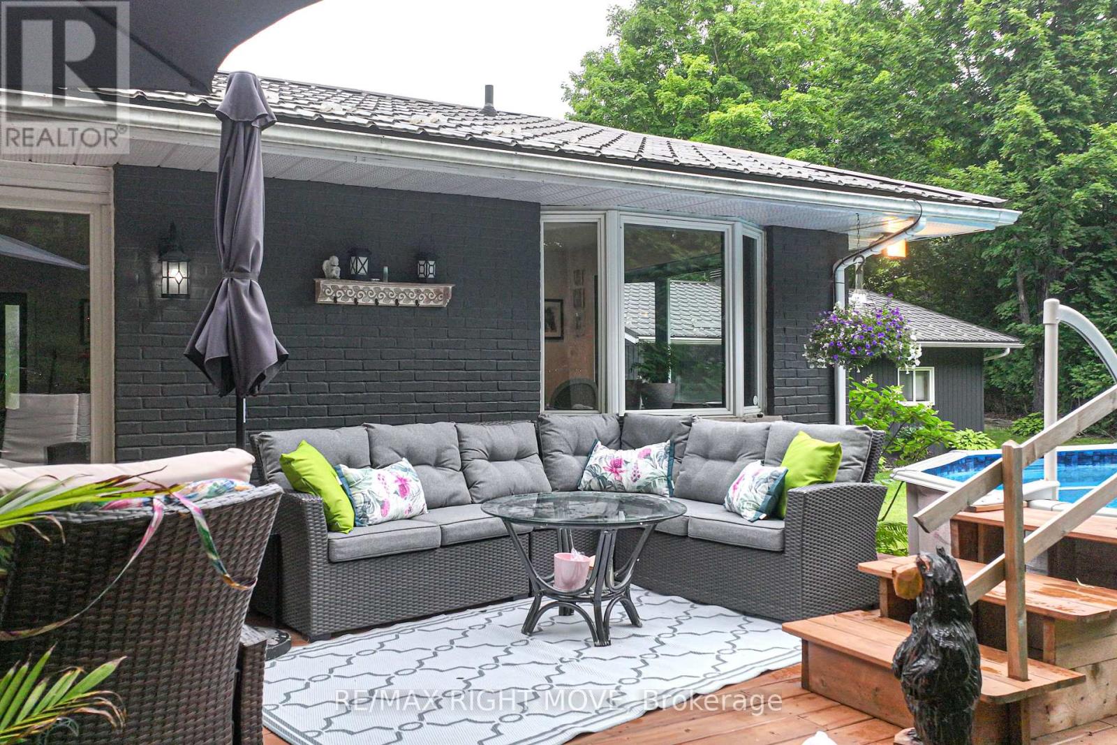 1220 BIRCHCLIFFE CRESCENT - 33