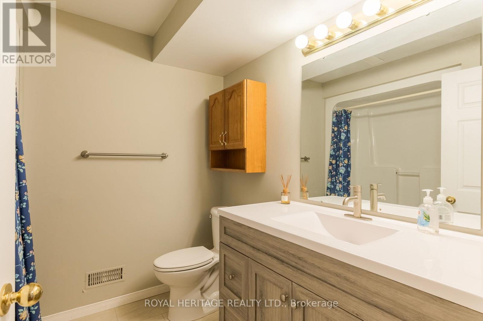 258 FRANMOR DRIVE - 33