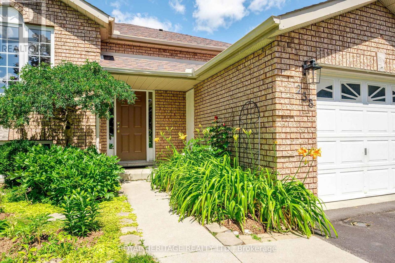 258 FRANMOR DRIVE - 4