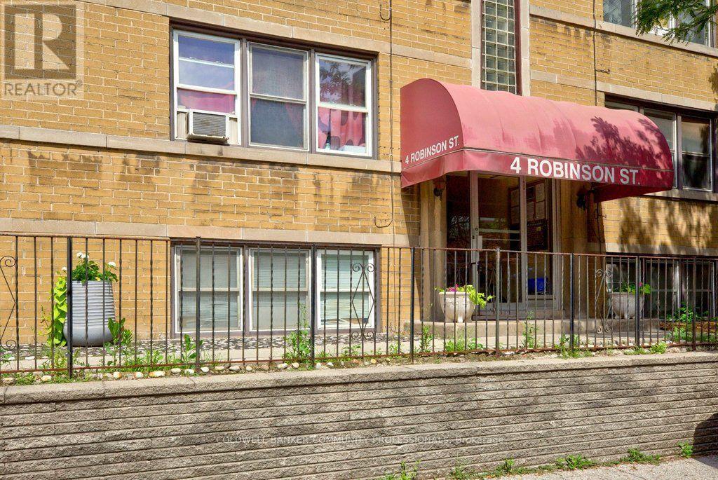 #10 4 ROBINSON STREET - 1