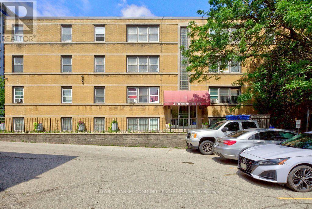 #10 4 ROBINSON STREET - 3
