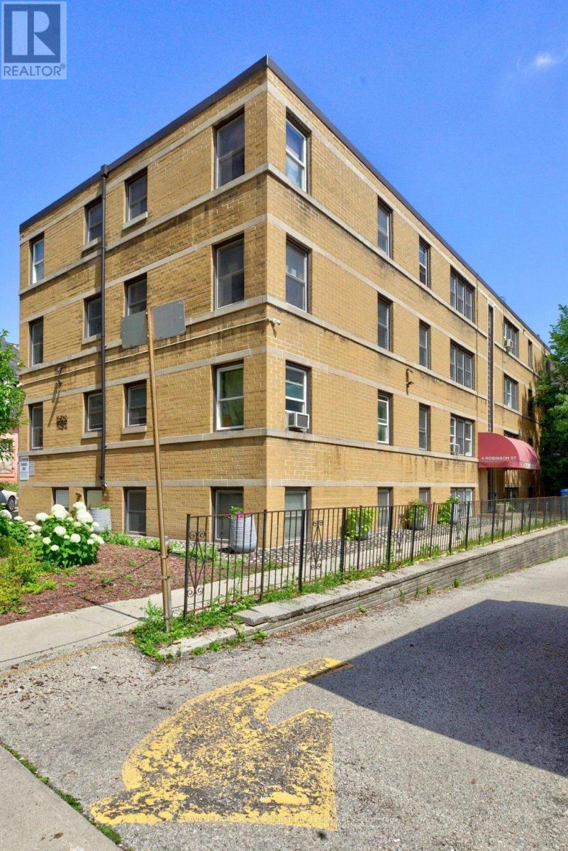 #10 4 ROBINSON STREET - 5