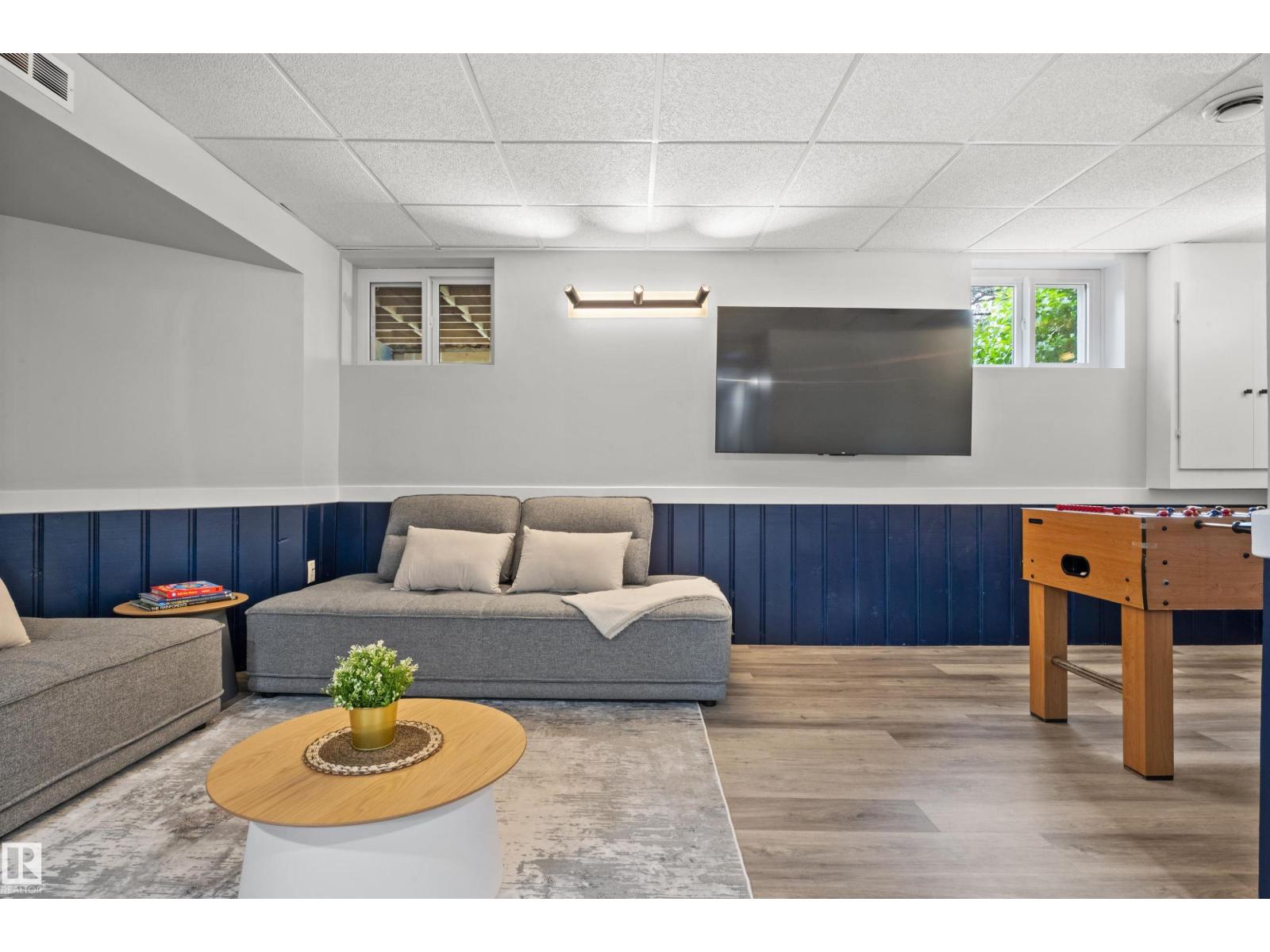 4001 113 AV NW - 24
