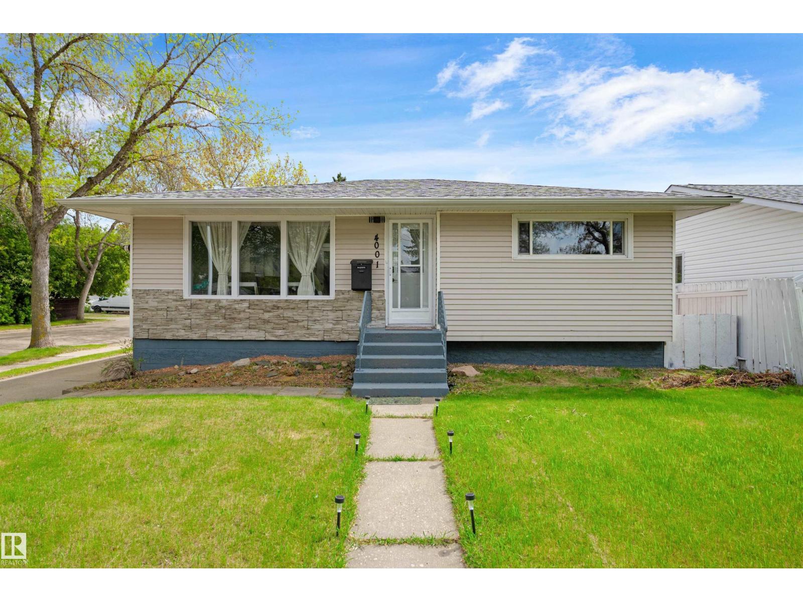 4001 113 AV NW - 53