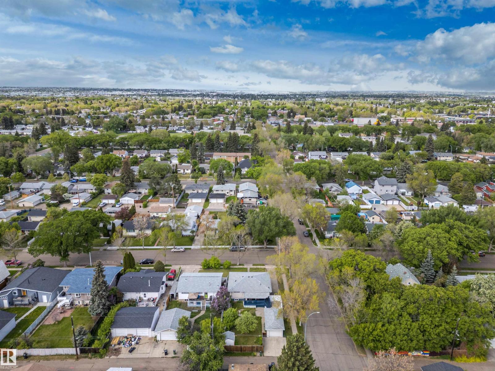 4001 113 AV NW - 51