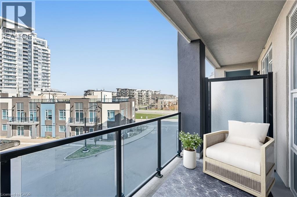 #304 10 CONCORD Place - 26
