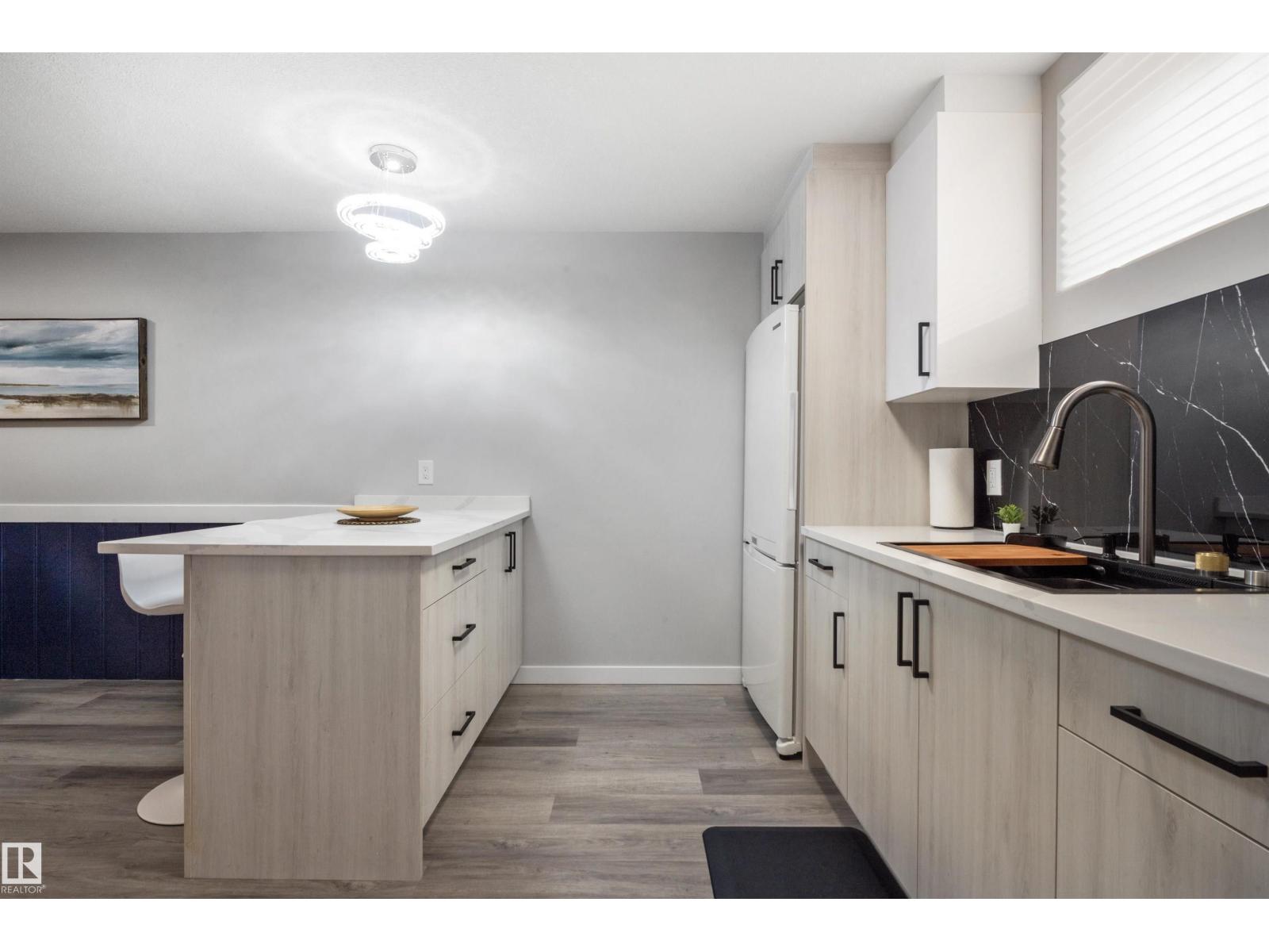 4001 113 AV NW - 33