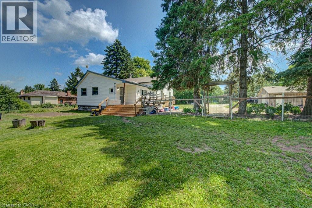 154 EVERT Street - Image 33