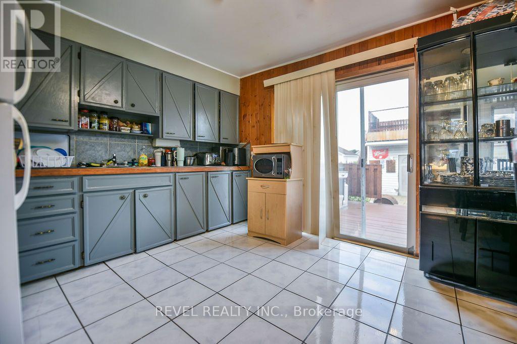 285 ELM STREET S - Image 7
