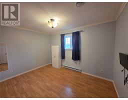 35 Carberrys Road thumbnail 16