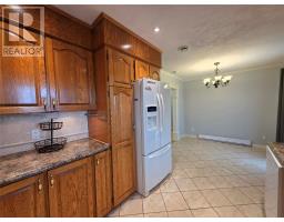 35 Carberrys Road thumbnail 20