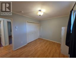 35 Carberrys Road thumbnail 17