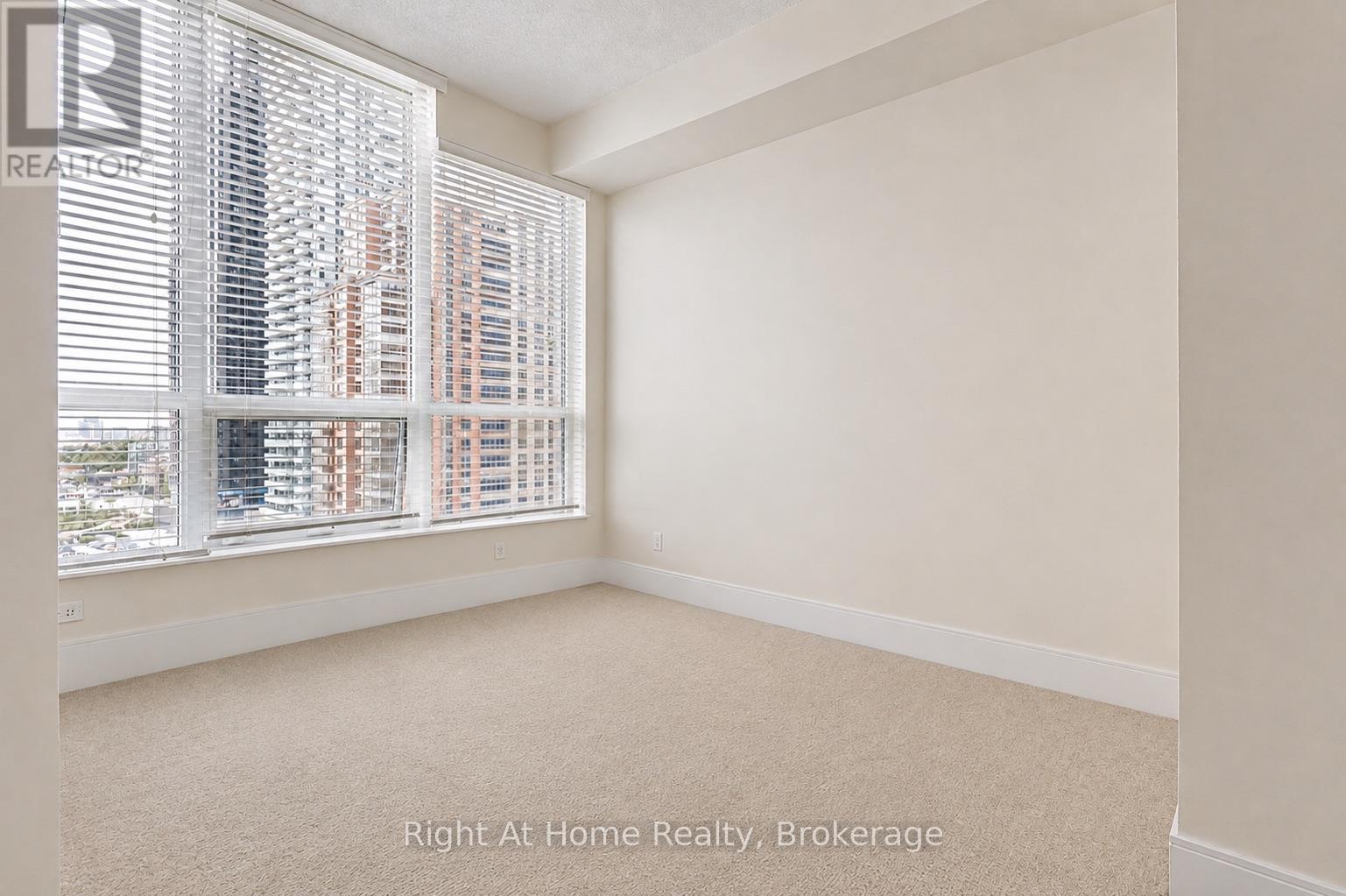 #1303 15 VIKING LANE - Image 26