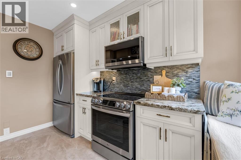 99 TUXEDO Avenue S - 14