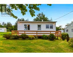 147 Main Road thumbnail 32