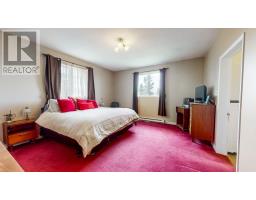 81 Kings Hill Road thumbnail 16