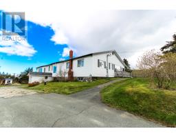 81 Kings Hill Road thumbnail 2