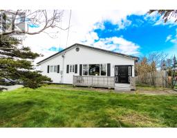 81 Kings Hill Road thumbnail 42