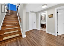 18 Flora Drive thumbnail 21