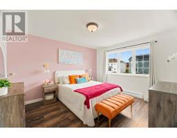 8 Pattison Street thumbnail 14