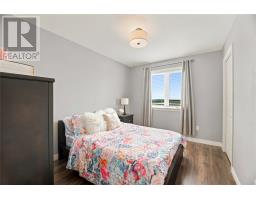 8 Pattison Street thumbnail 17