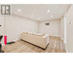 8 Pattison Street thumbnail 22