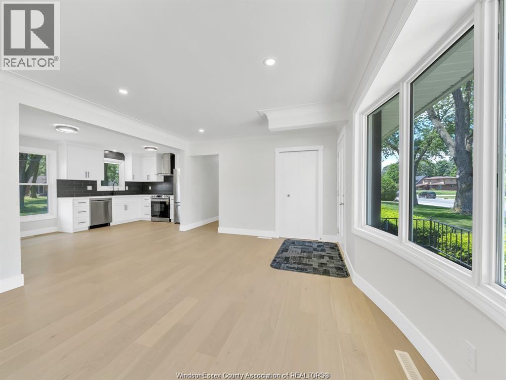 2445 TODD LANE#Upper Unit, LaSalle — photo 3