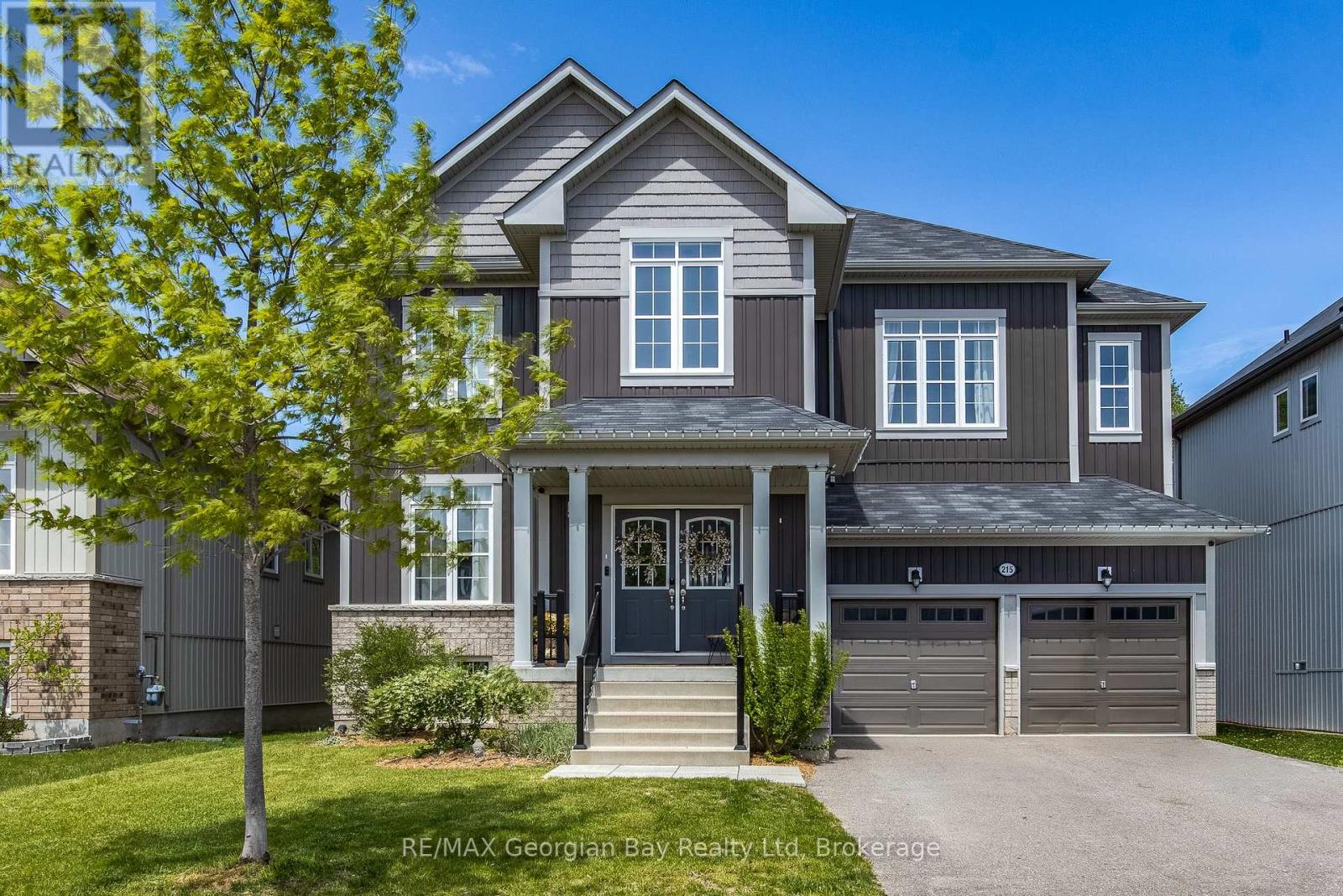 215 ROY DRIVE - 1