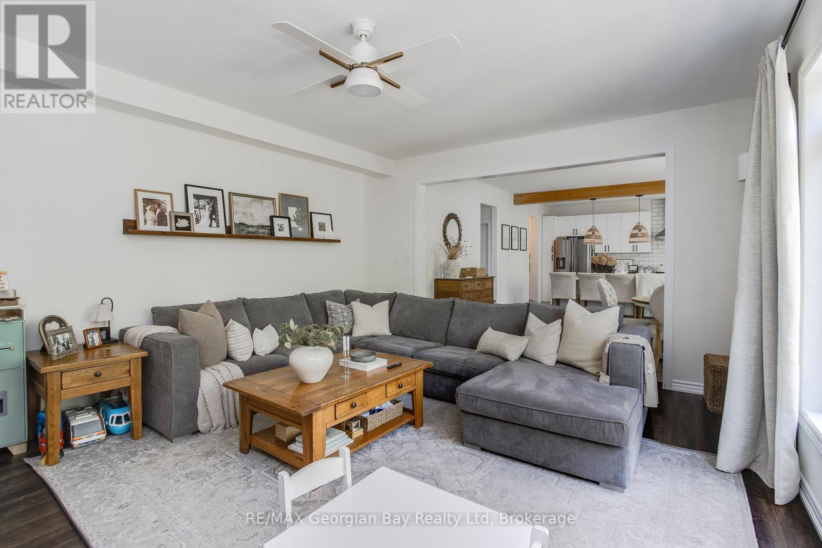 215 ROY DRIVE - Image 13