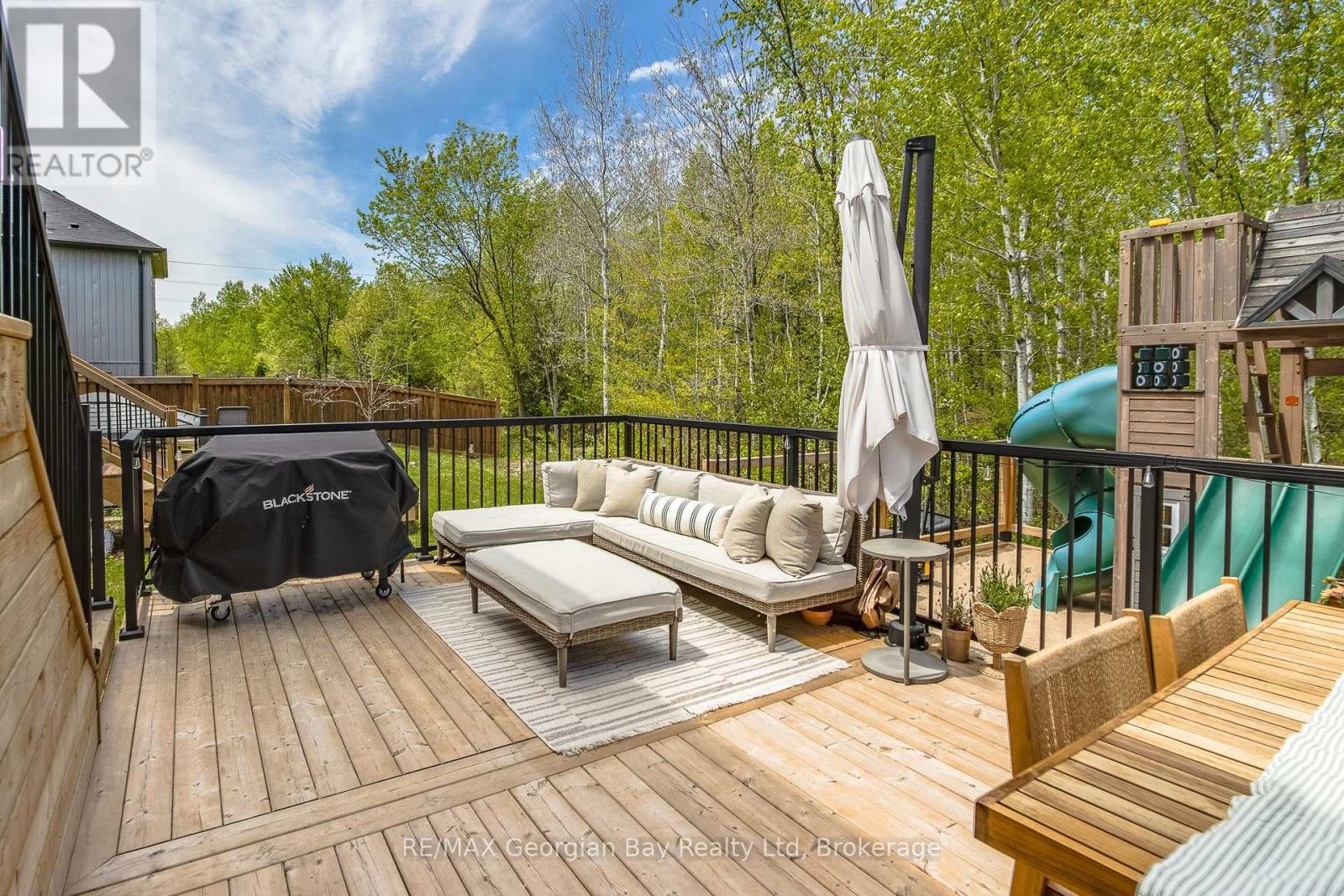 215 ROY DRIVE - Image 35